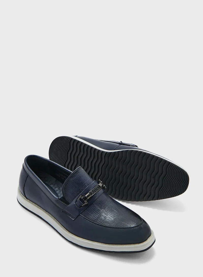 Robert Wood Saddle Trim Detail Casual Slip Ons