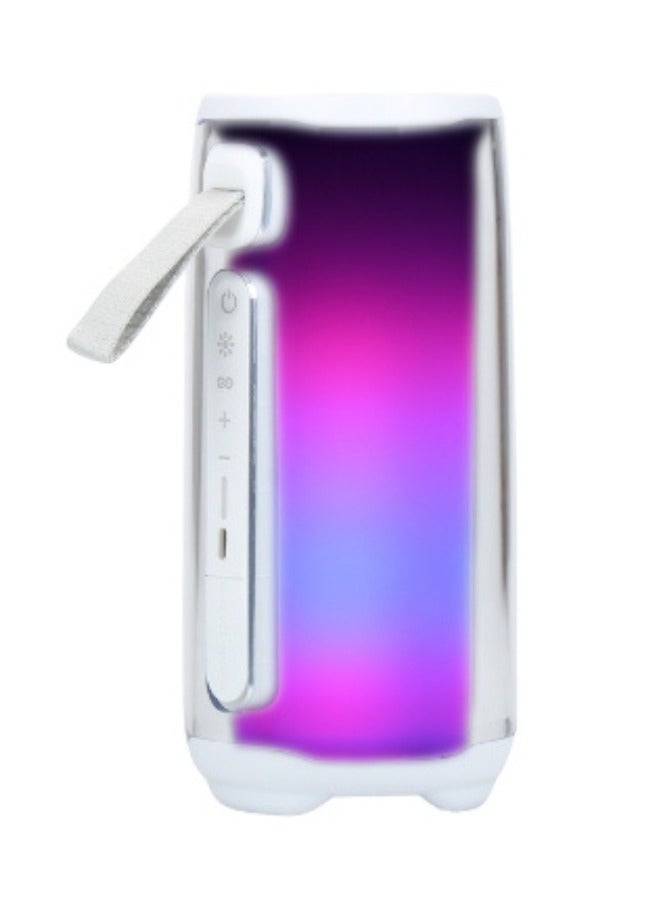 إكس أل تي مكبر صوت لاسلكي محمول مع أضواء متعددة الألوان 360 درجة للرياضة والسفر على الشاطئ - أبيض - Image 2