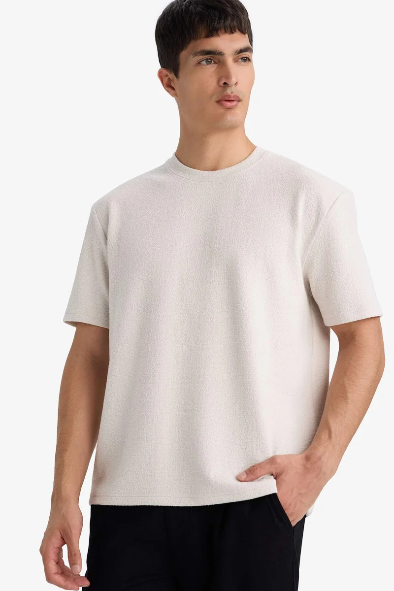 ديفاكتو Man Basic T-Shirt