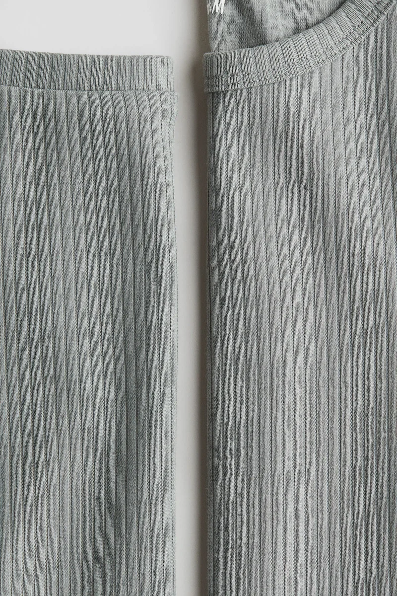 H&M 2-piece ribbed top and skirt set