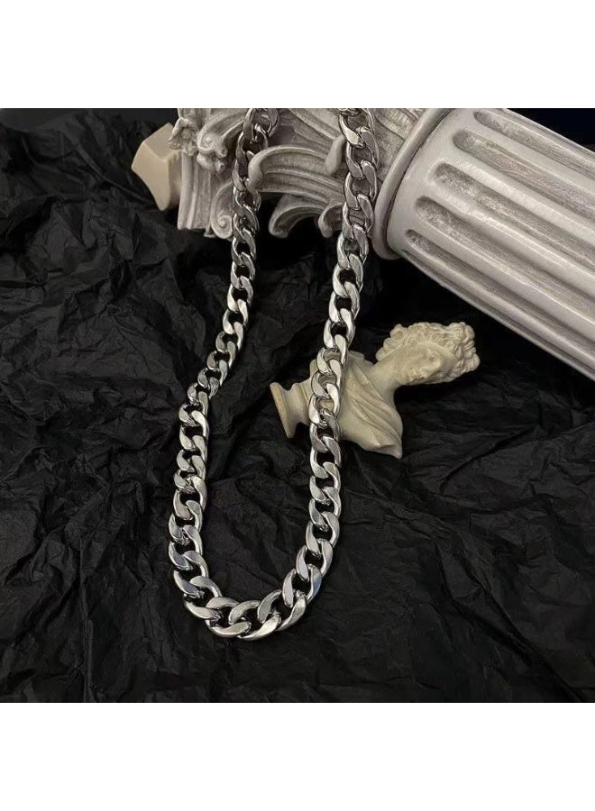 Men’s Cuban Link Chain Necklace – 4mm Wide, 60cm Long, Titanium Steel, Fade-Resistant, Minimalist Hip-Hop Jewelry for Daily Wear - Image 4