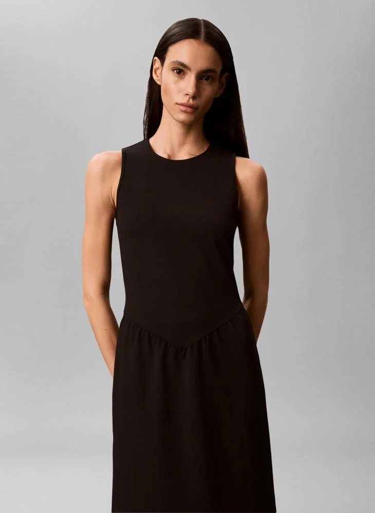 كالفن كلاين Fit and Flare Sleeveless Midi Dress