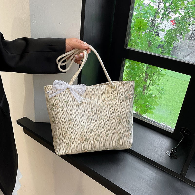 Arrival Silk Scarf Artistic Trend Korean Style Straw Lace Flower Shoulder Bag Handbag Large Capacity Bucket Bag - Image 4