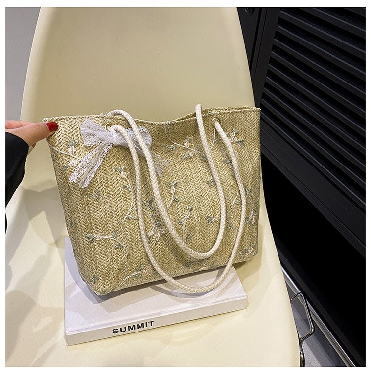 Arrival Silk Scarf Artistic Trend Korean Style Straw Lace Flower Shoulder Bag Handbag Large Capacity Bucket Bag - Image 1