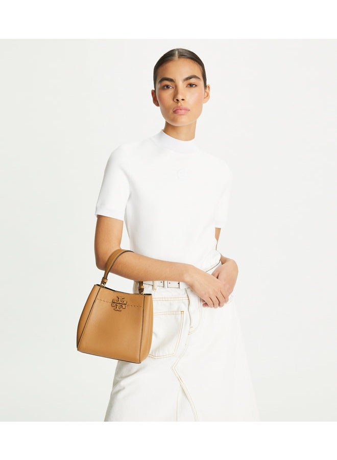 توري بورش حقيبة دلو من جلد العجل بالحصى البني وحقيبة كروس على كتف واحد - Image 2