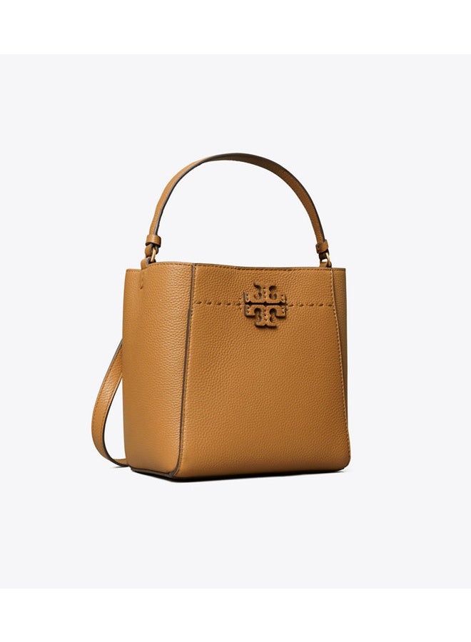 توري بورش حقيبة دلو من جلد العجل بالحصى البني وحقيبة كروس على كتف واحد - Image 4