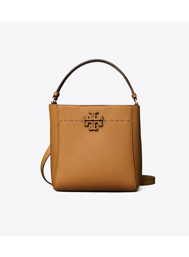 توري بورش حقيبة دلو من جلد العجل بالحصى البني وحقيبة كروس على كتف واحد - Image 1