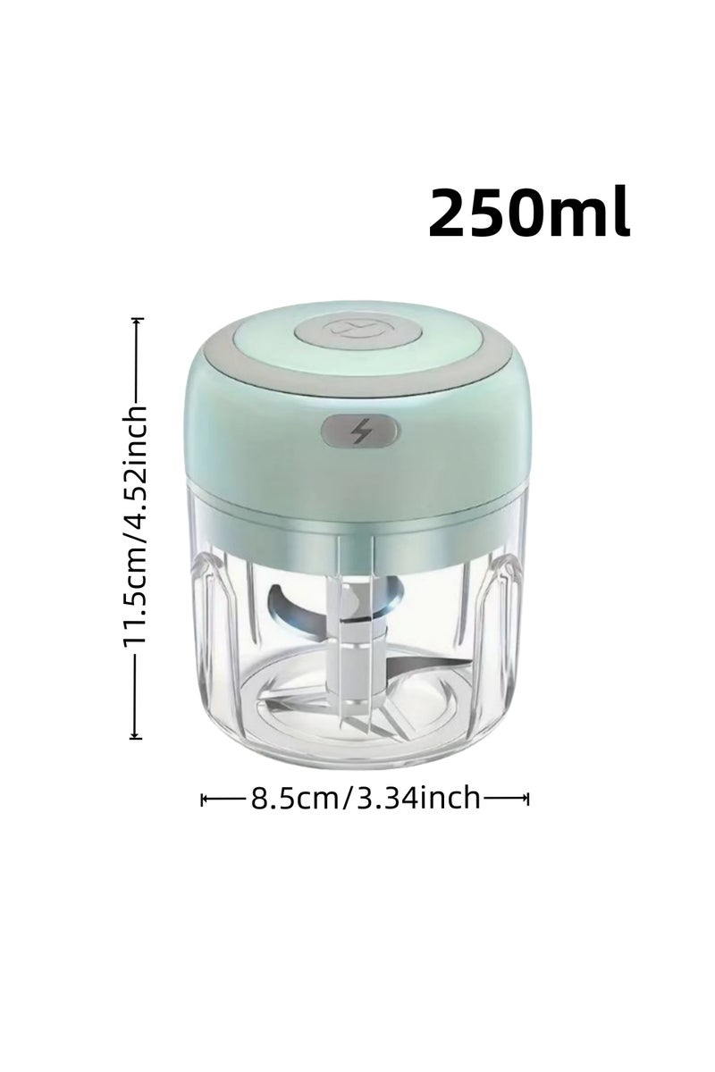 طقم 2 فرّامة ثوم كهربائية، سعة 250 مل، لفرم الخضروات، وفرّامة طعام صغيرة، مفرمة ثوم صغيرة تعمل بمنفذ USB، لفرم البصل والأطعمة، محضرة طعام محمولة بحجم صغير (أبيض وأخضر) - Image 4