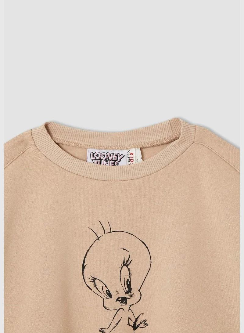 ديفاكتو Licensed Tweety Long Sleeve Cropped Sweatshirt