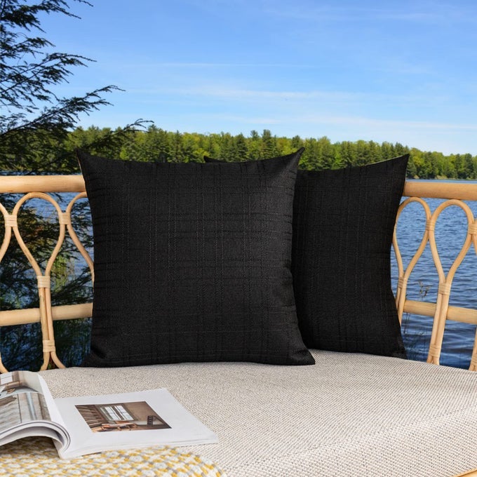 KEVIN TEXTILE PACK OF 2 OUTDOOR WATERPROOF PILLOW COVERS THROW PILLOW COVERS DECORATIVE PILLOWCASES CLASSIC CHECKERED PILLOW CASES FOR SOFA COUCH PATIO GARDEN 24X24 INCH BLACK