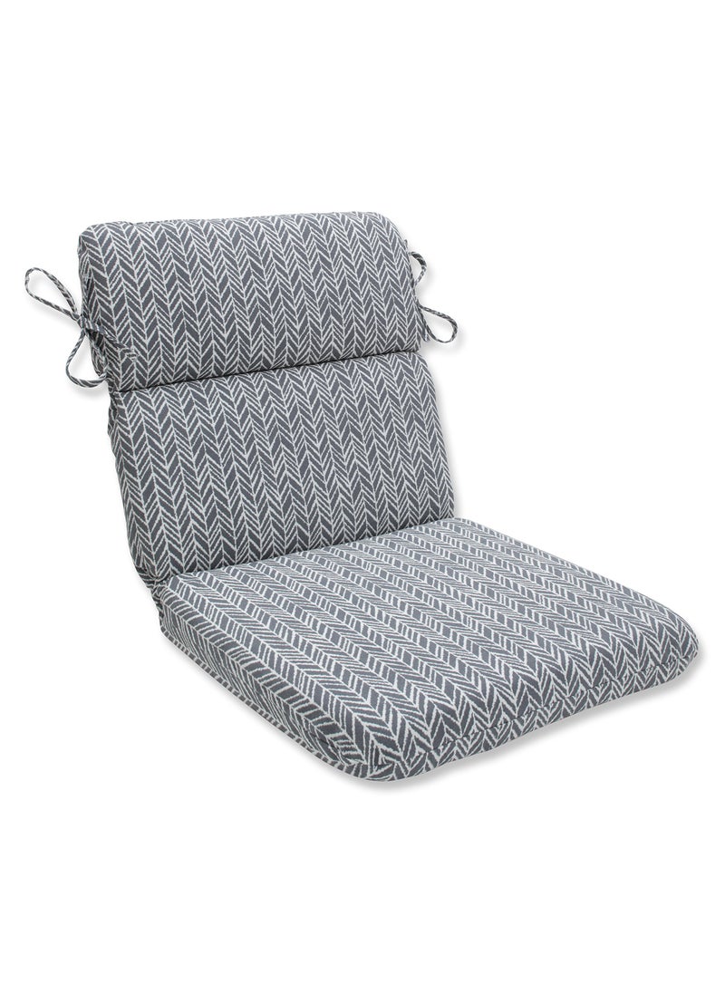 Pillow Perfect Pillow Perfect OutdoorIndoor Herringbone Slate Seat Cushions 405 x 21 Gray 