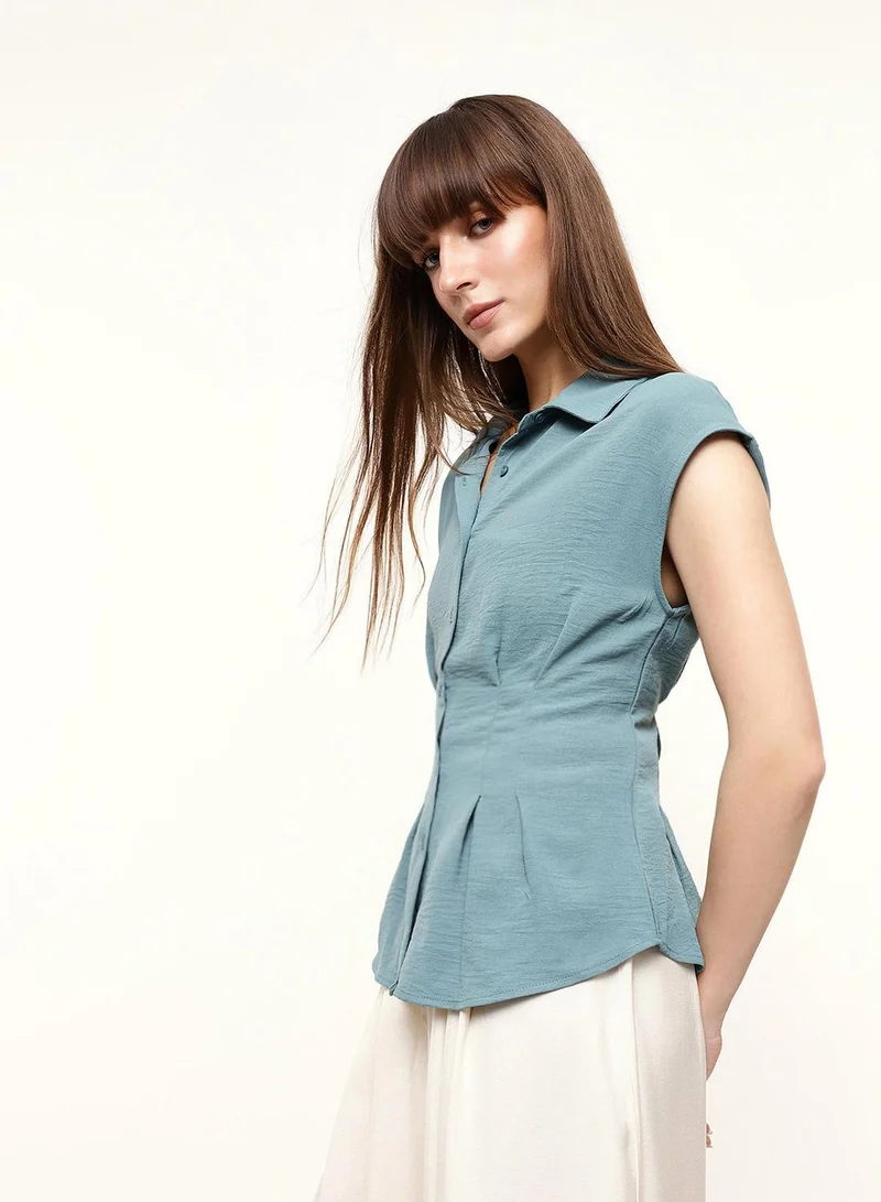 دينيس لينغو Pista Green Poly Solid Print Camisole Regular Fit Tops For Women