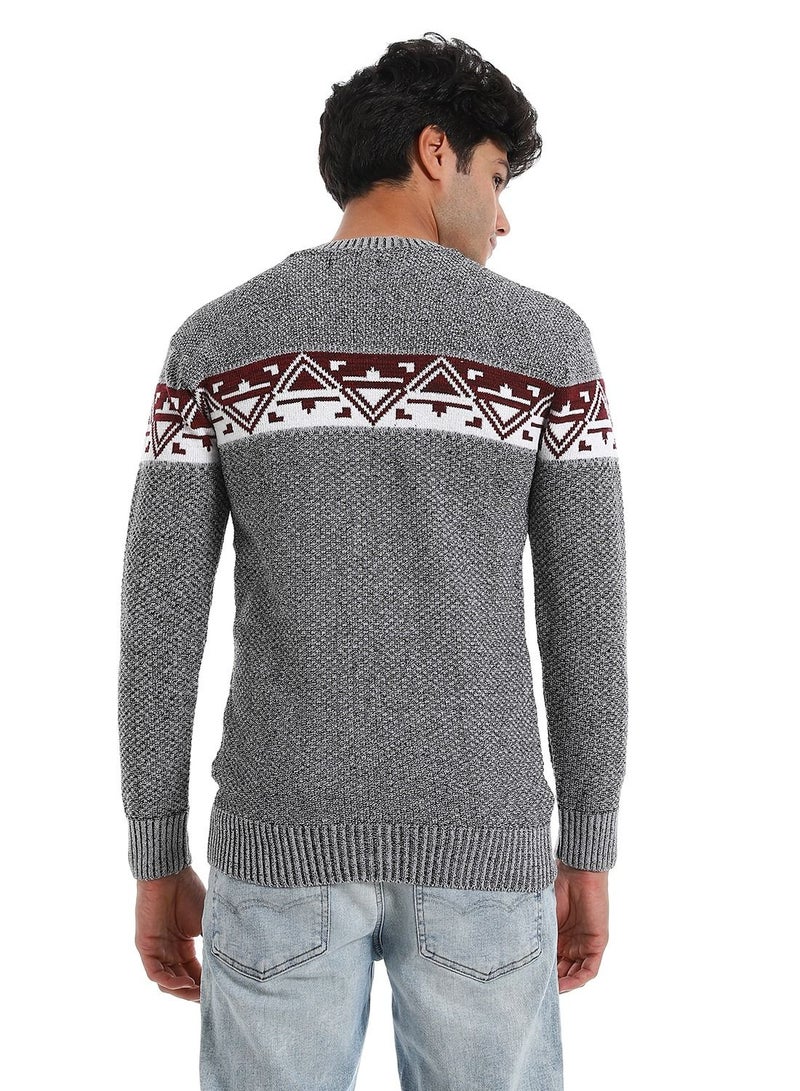 سيزار تيشرت صوف رجالي مزود بتصميمات متعددة - Image 4