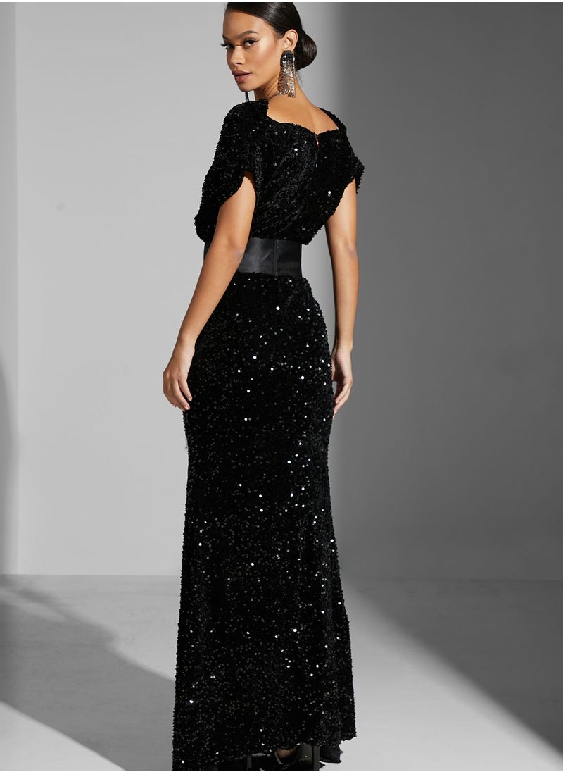 Namshi x Zena Louay Sequinned Gown  - Image 2