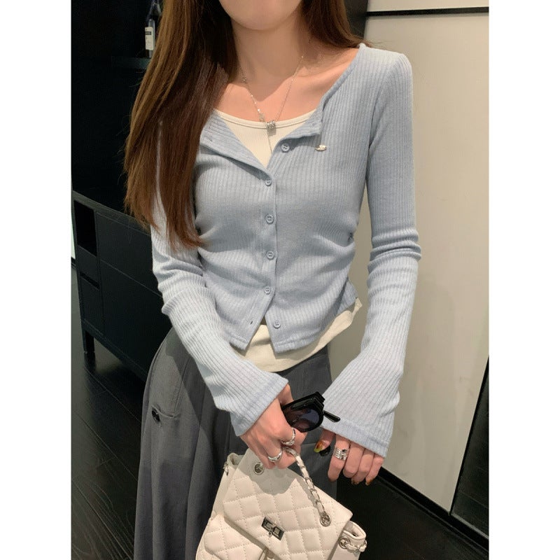 2025 Early Spring Contrast Color Single-Breasted Fake Two-Piece Pleated Design Long Sleeve T-Shirt - Image 5