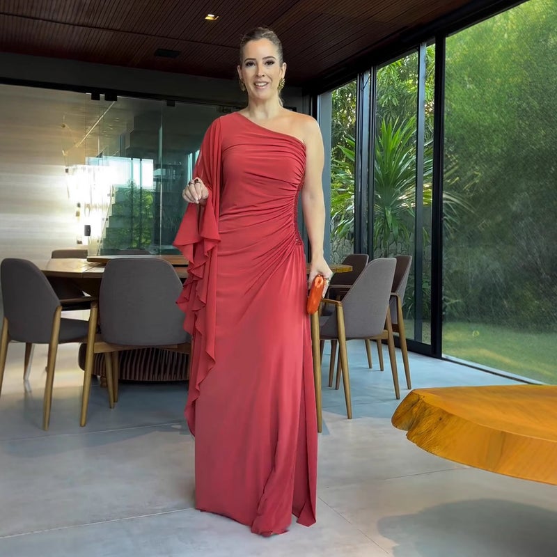 Women'S Fashion Oblique Collar Pleated Slim Red Dress - Image 1