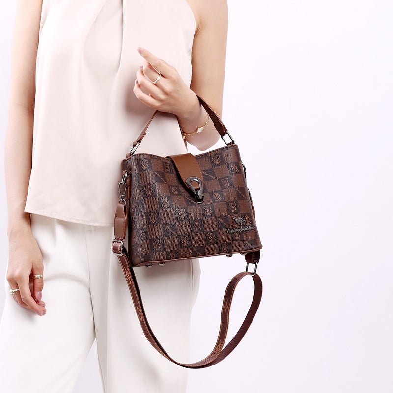 High-End Bucket Bag Women'S 2025 Classic All-Match Shoulder Bag Niche Design Portable Crossbody Bag - Image 3