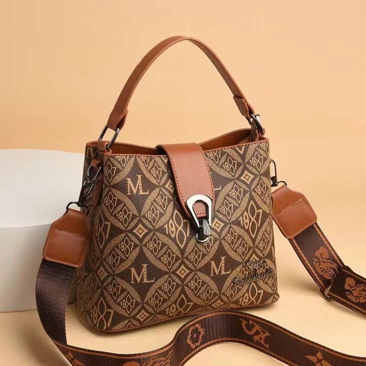 High-End Bucket Bag Women'S 2025 Classic All-Match Shoulder Bag Niche Design Portable Crossbody Bag - Image 1