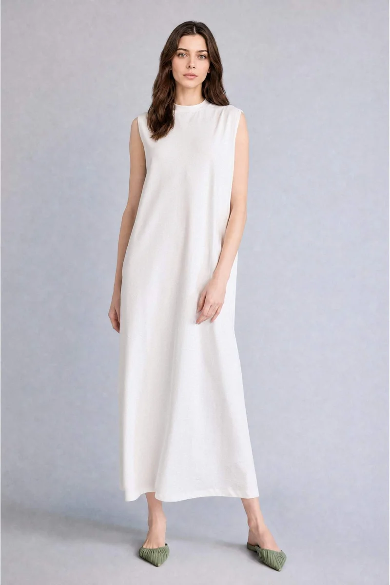 ديفاكتو Regular Fit Crew Neck Dress