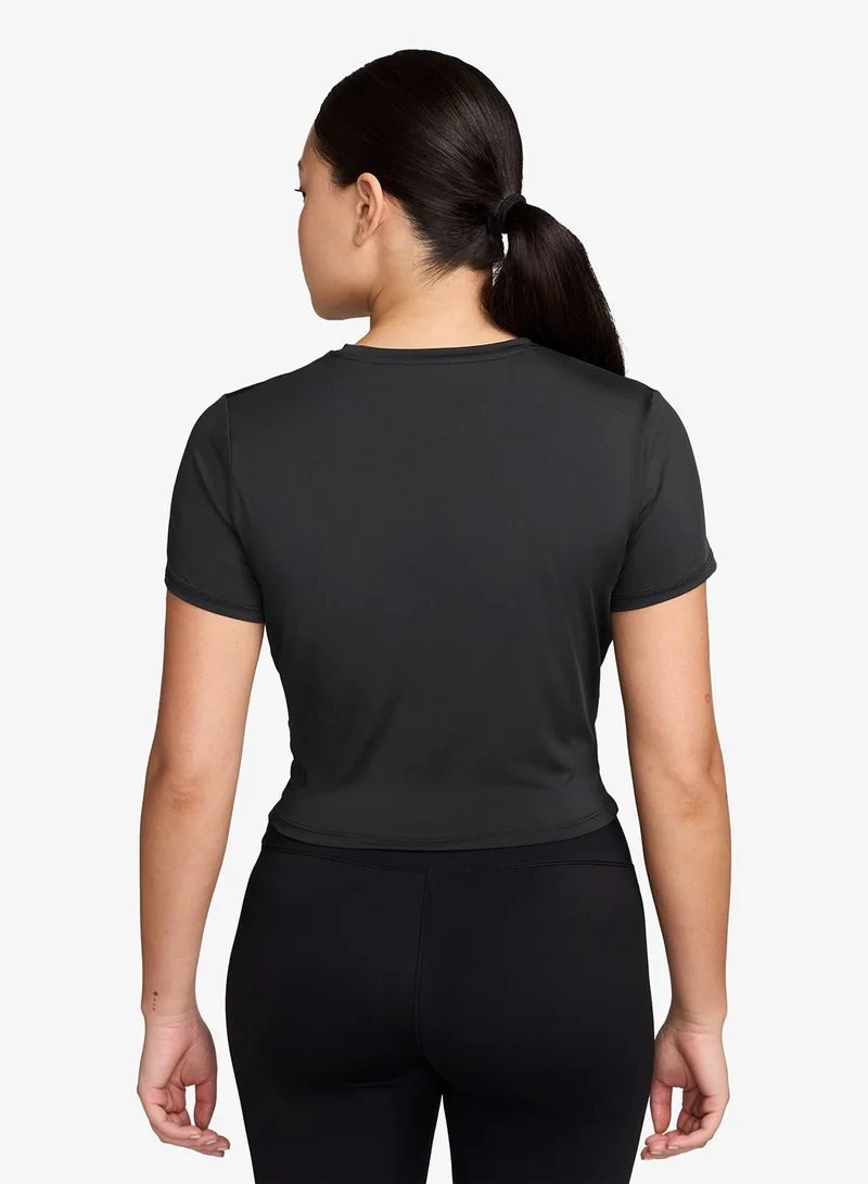 نايكي تيشيرت كلاسيك بلمسة مميزة