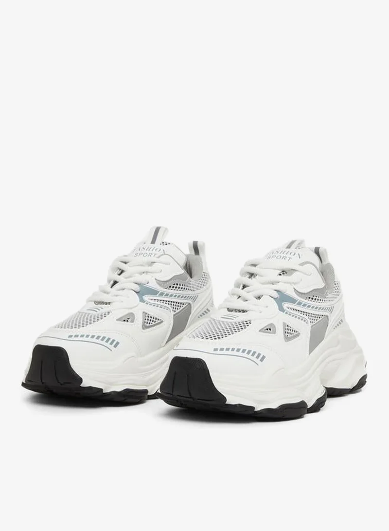 ستايلي اكتيف ستيلي سنيكرز بنعل سميك برباط