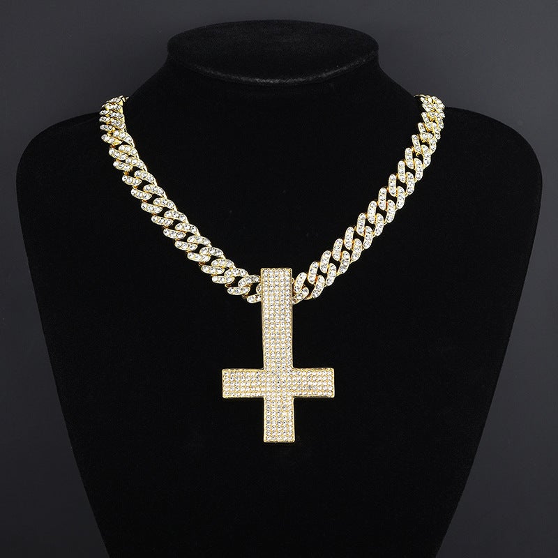 Generic Luxury Diamond Cross Pendant Necklace for Men Golden Cross Pendant 023 Watch Buckle 20inch 