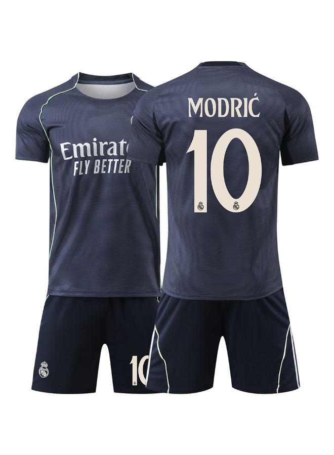 ريال مدريد 2025-2026 ريال مدريد لكرة القدم موحدة #10 مودريتش كرة القدم جيرسي السراويل دعوى حجم الأطفال وحجم الكبار ، هدية للجماهير والأصدقاء - Image 1