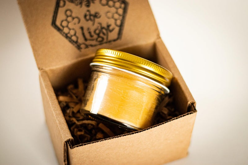 Bee The Light BeeTheLight Beeswax Jar Candle - 100% Pure USA Bees Wax in Glass Container with Cork Lid - Unscented - All Natural Light Honey Scent (4 oz w/Gold Lid, Unscented) - Image 5