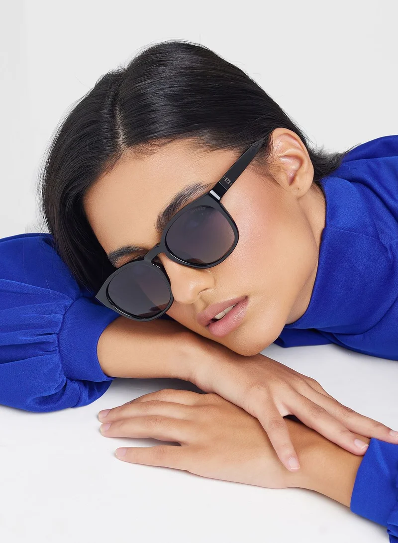 GUESS Round Shape Sunglasses