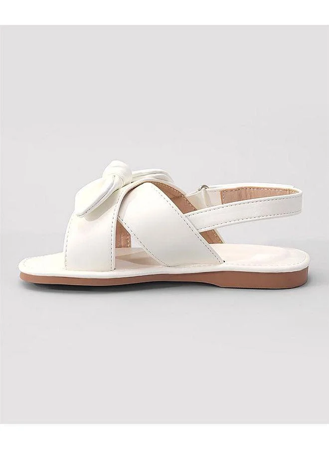 Mark & Mia Mark & Mia Bow Detailed Hook & Loop Closure Sandals - White