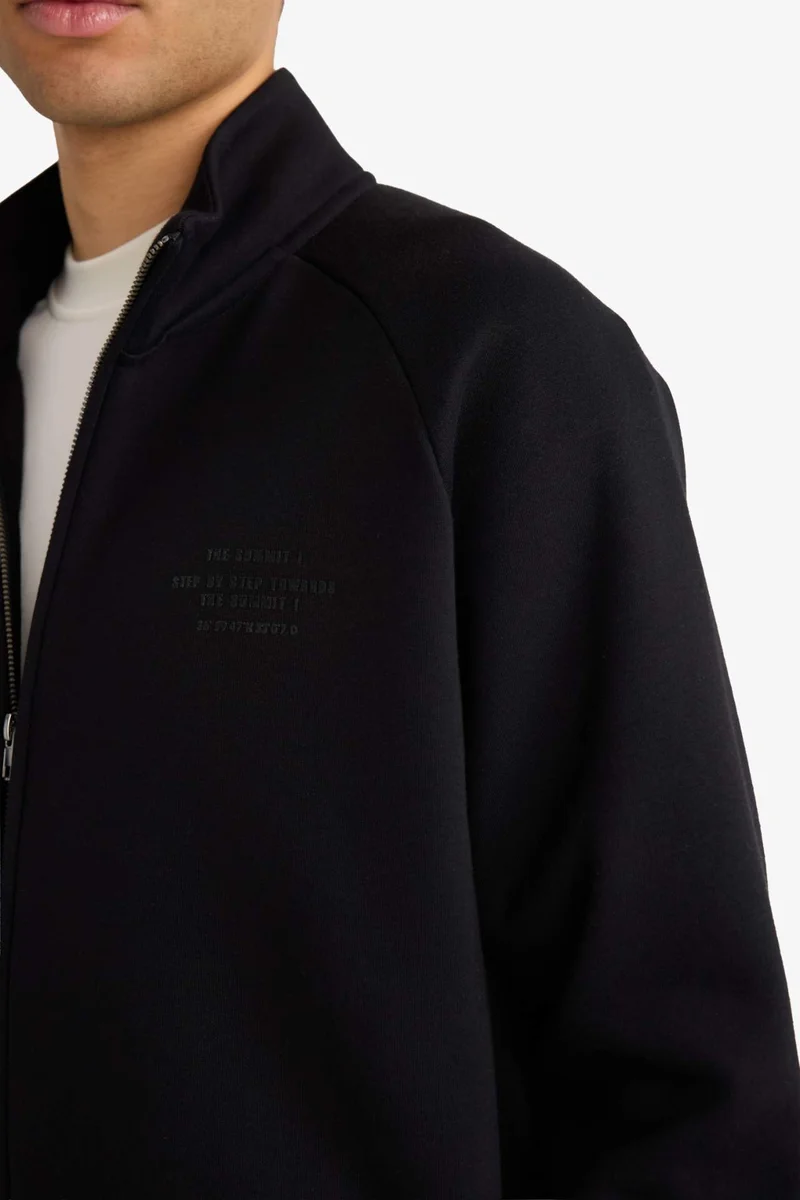 Defacto  Boxy Fit High Neck Soft Inside Zip -Up Sweatshirt for Men | Best Price UAE