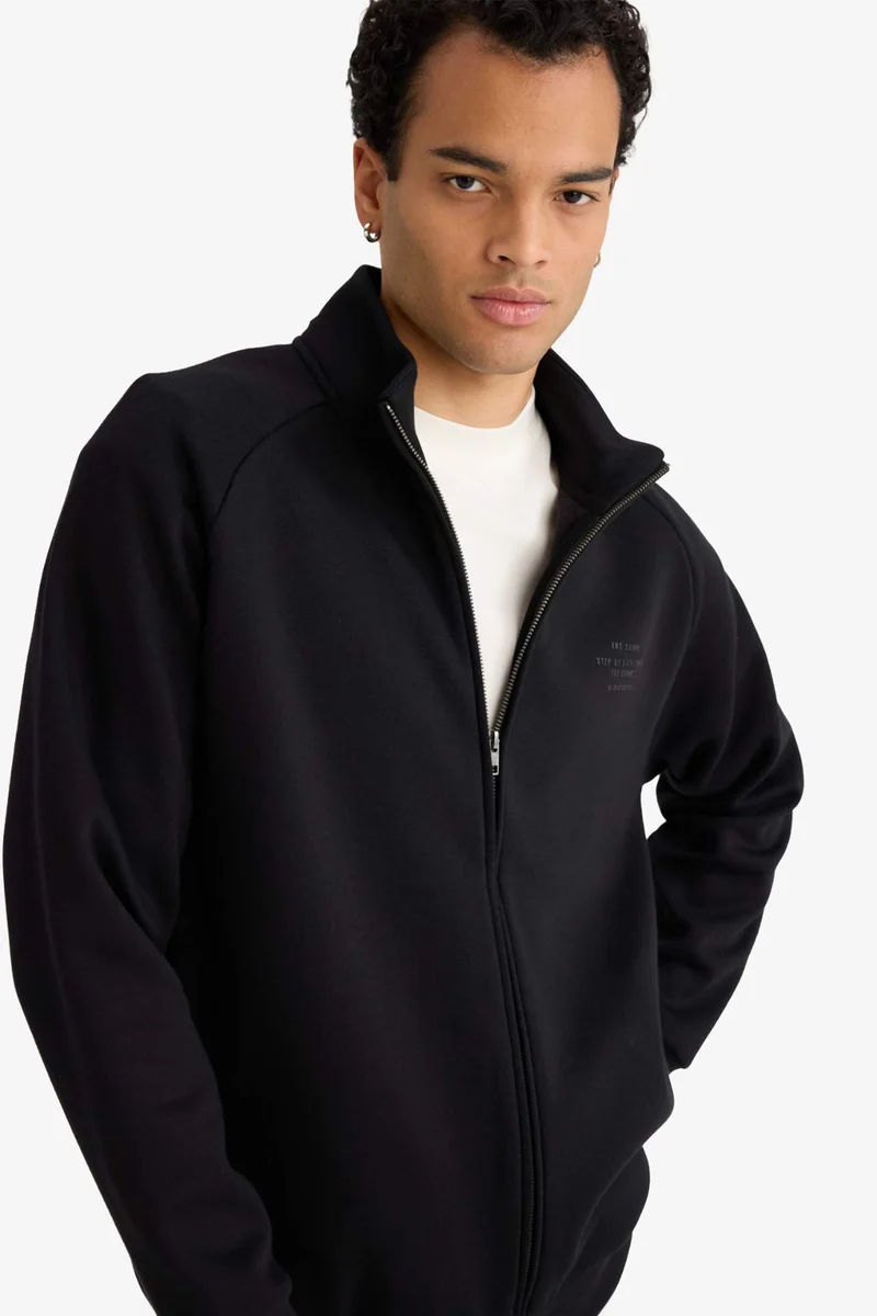 Defacto  Boxy Fit High Neck Soft Inside Zip -Up Sweatshirt for Men | Best Price UAE