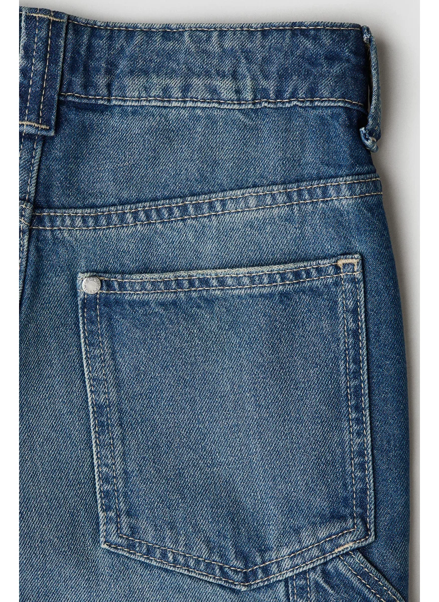 اتش اند ام Loose-Fit Carpenter Shorts