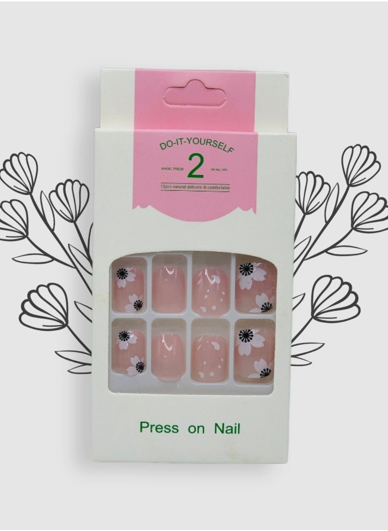 Elegant Artificial Nails - 12 Pieces with Double-Sided Adhesive for a Perfect Look - pzsku/Z1AD93F352FBC6775DC65Z/45/_/1727543659/c459f9dd-ee0a-4861-bde2-8a1b1e8a0592