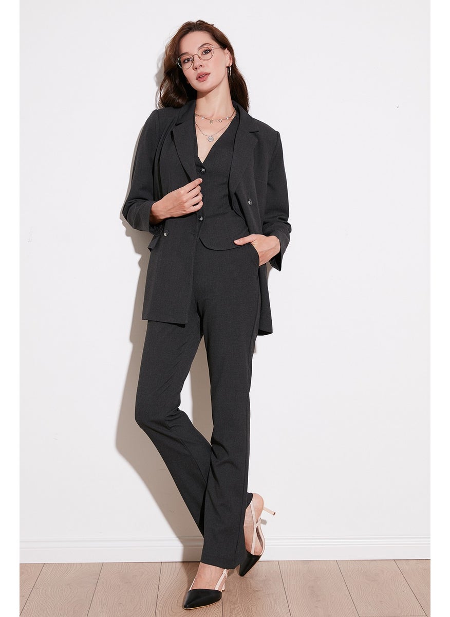 Lela Regular Fit Double Breasted Collar Woven Blazer Jacket Women's Jacket 611CL030  - Image 2