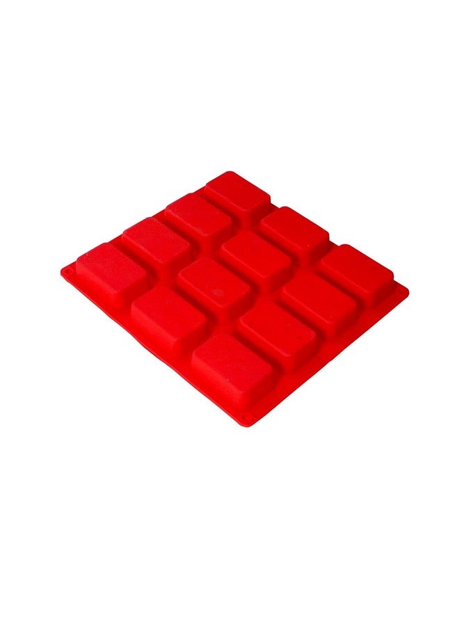 Clazkit قالب صابون سيليكون مستطيل الشكل من كلزكيت 12 تجويف، قوالب شوكولاتة، قوالب حلوى سيليكون للمافن/البودينغ، 5.3 × 7.3 × 2.7 سنتيمتر - Image 3