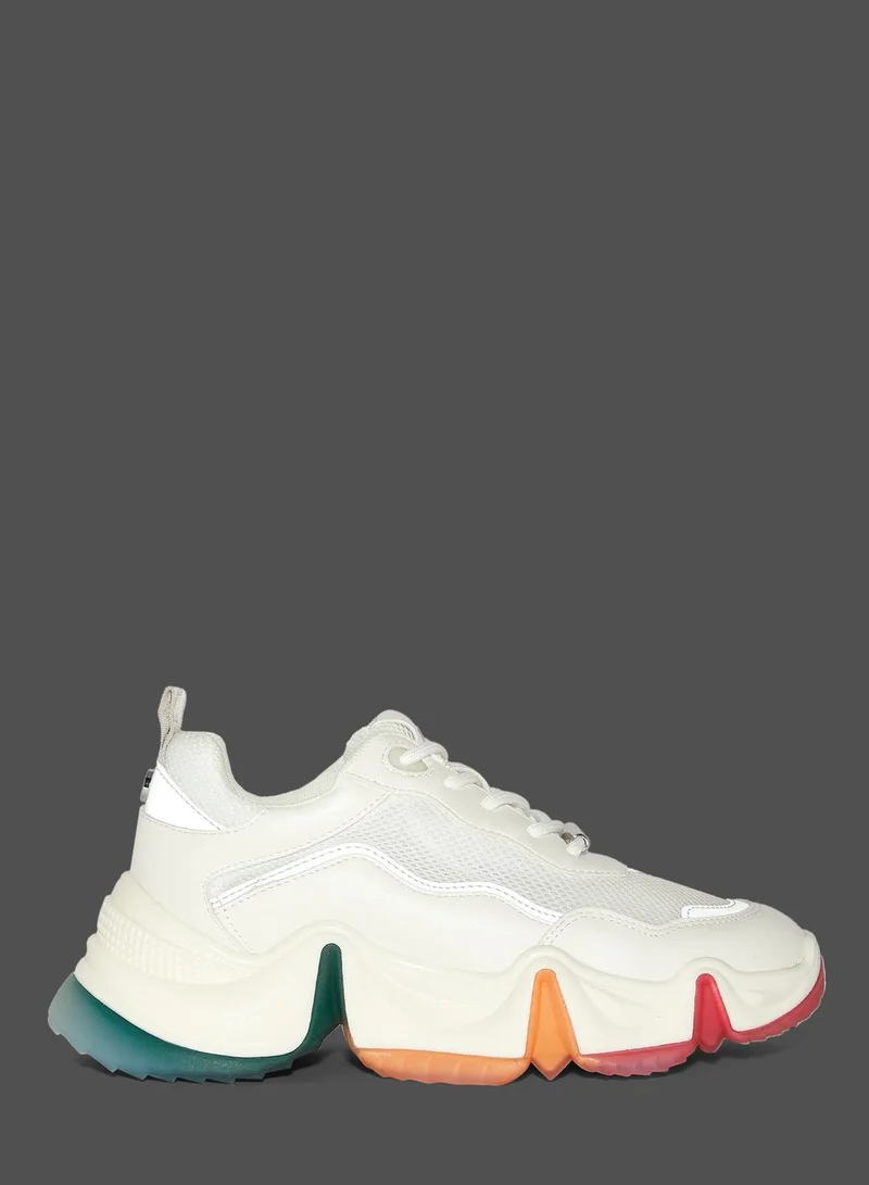 STEVE MADDEN Charizma Running