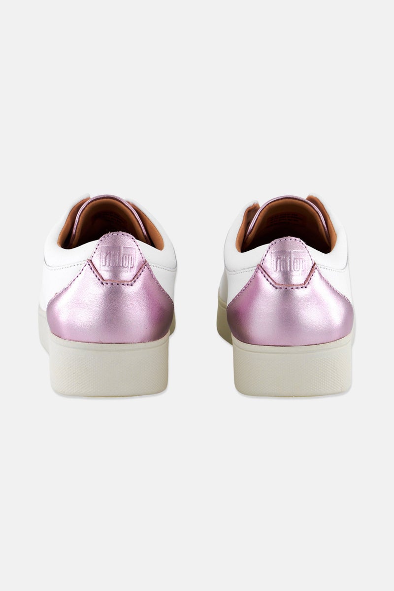 FitFlop أحذية نسائية مزودة بأربطة، بيضاء - Image 2