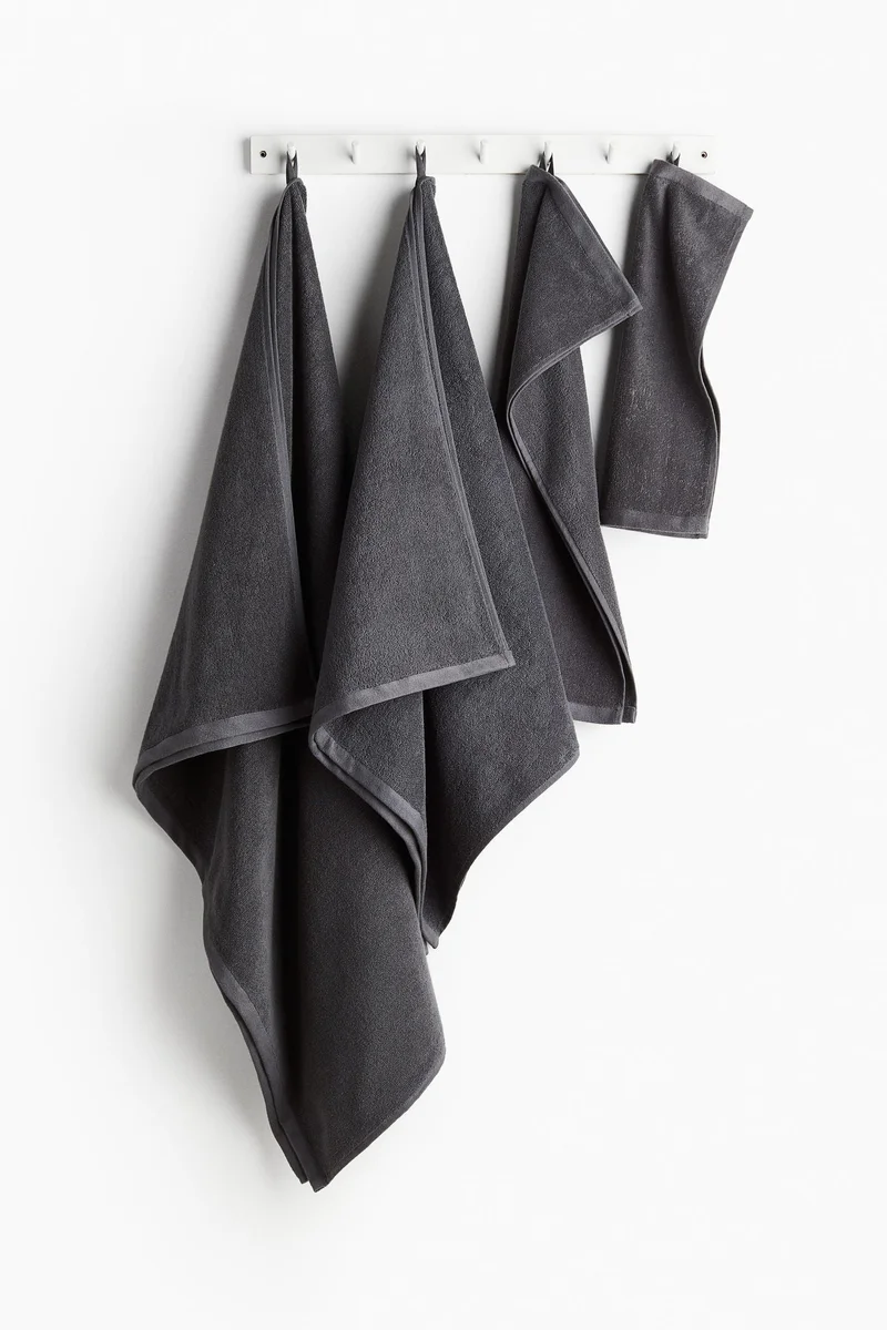 H&M Cotton Terry Bath Sheet