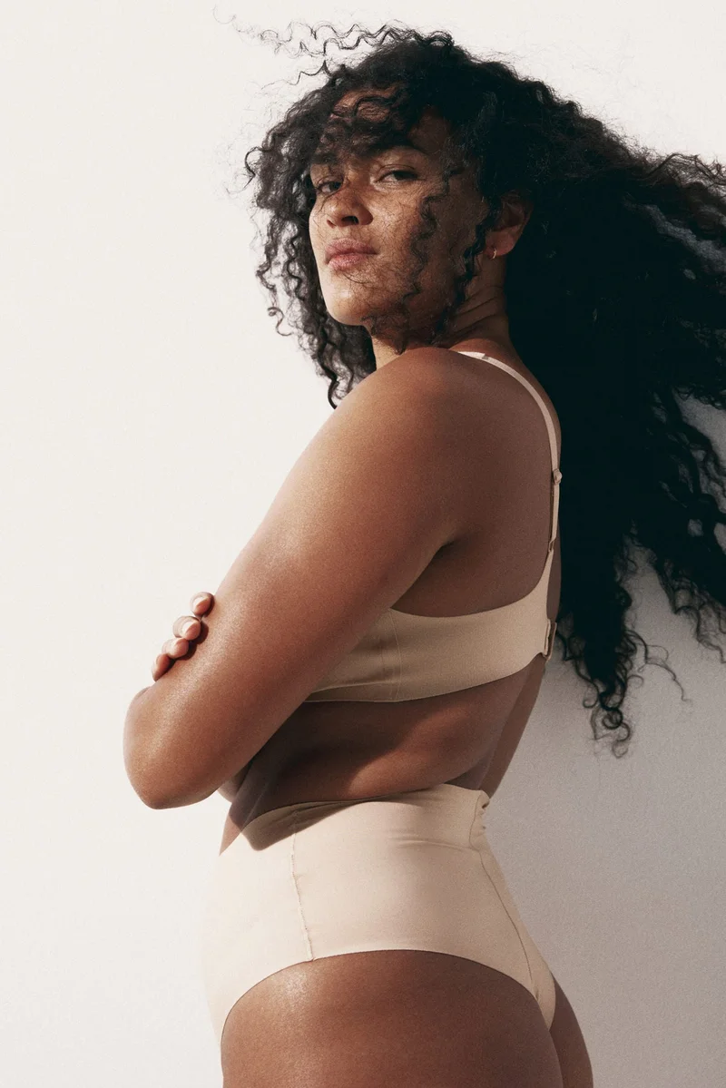 اتش اند ام سروال برازيلي وسط