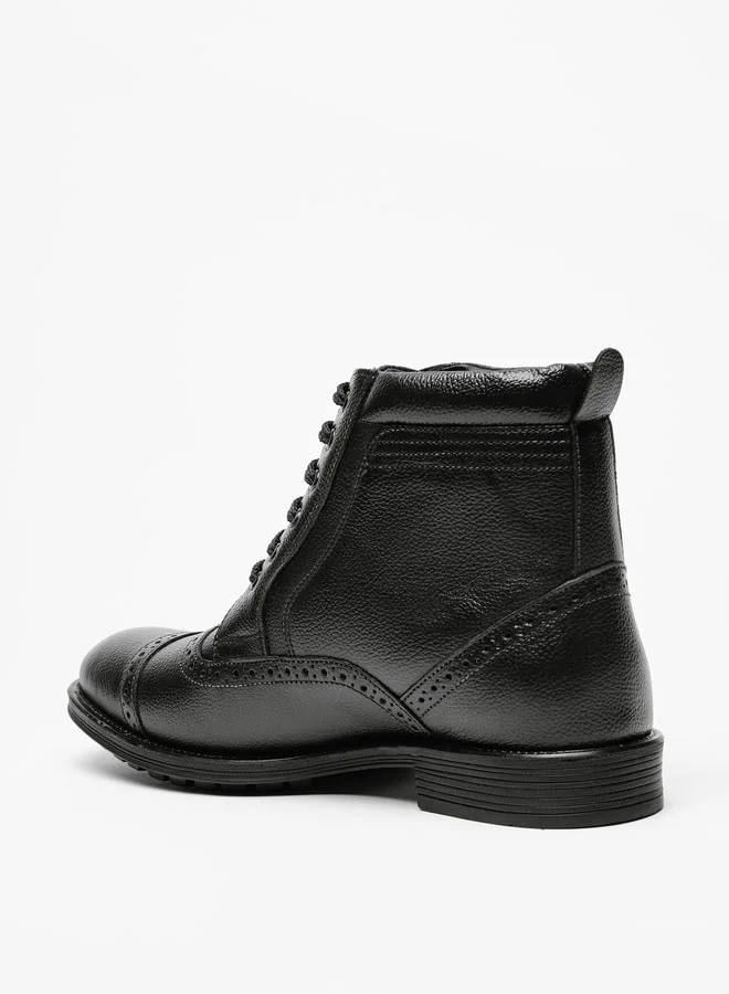 LBL by Shoexpress Men Solid Chukka Boots with Lace-Up Closure