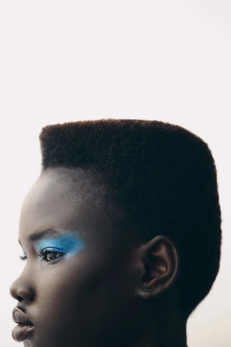 اتش اند ام باليت ظلال العيون