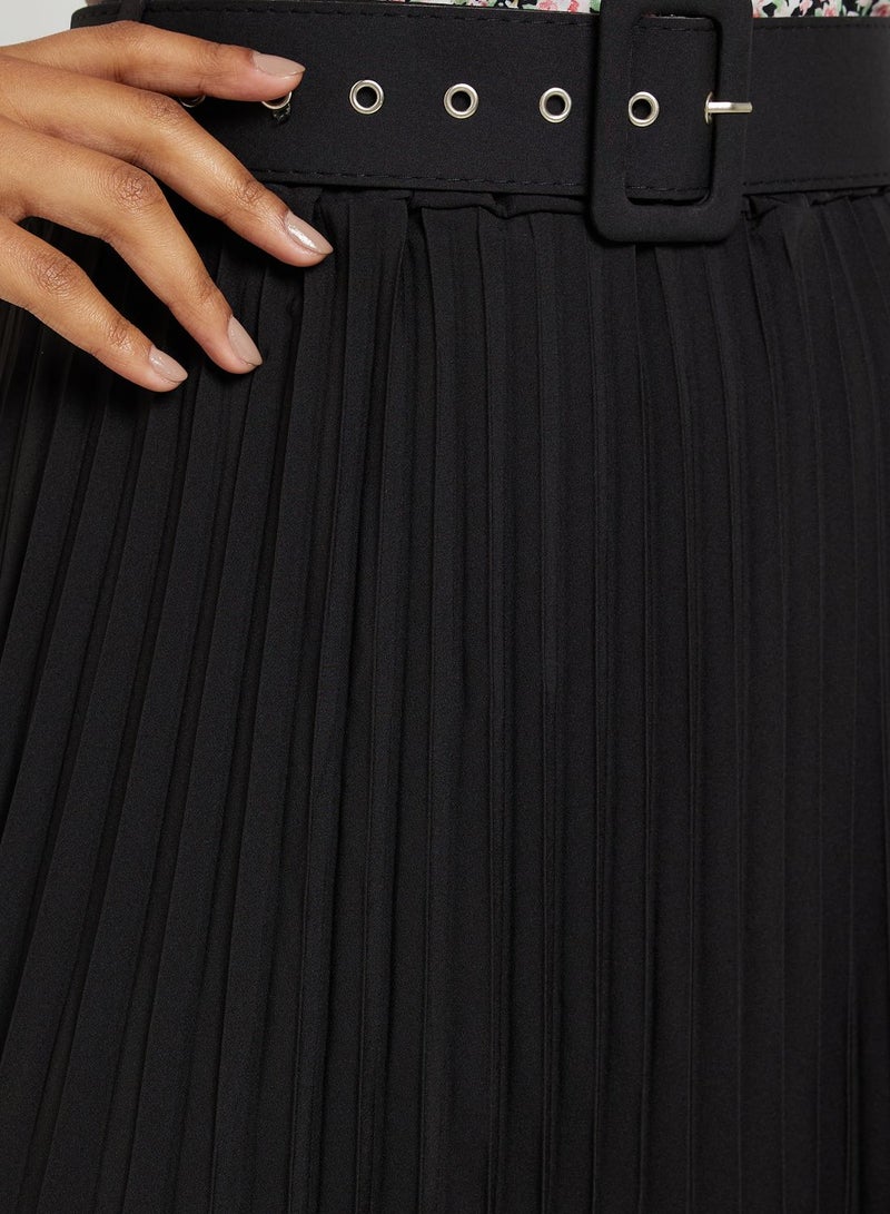 ELLA Belted Pleat Detail Skirt - Image 4