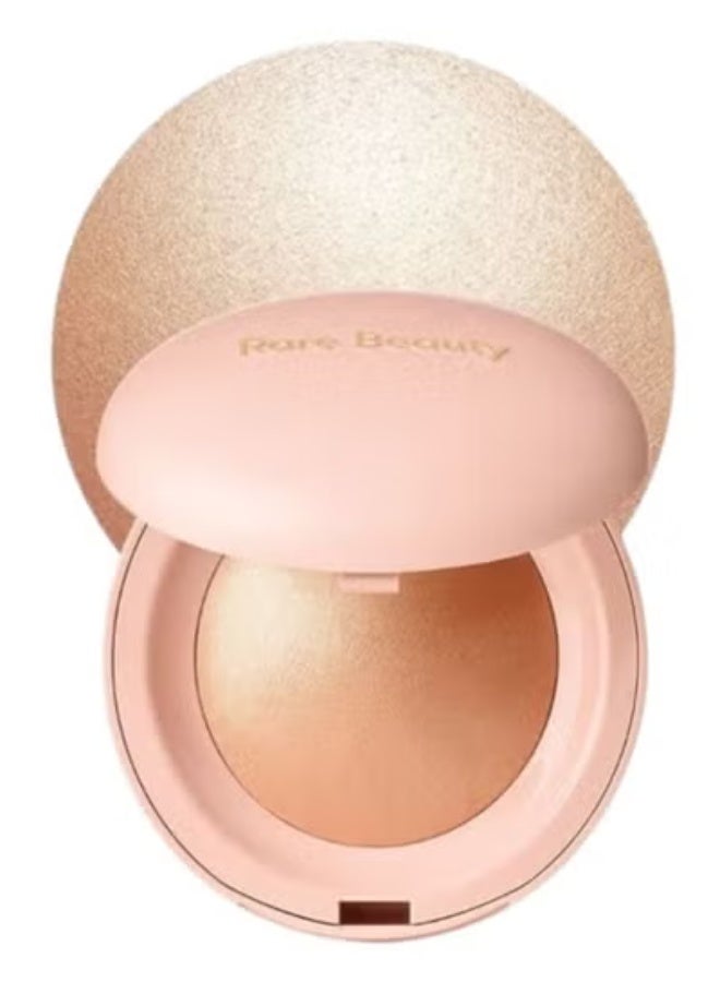 Rare Beauty Positive Light Silky Touch Highlighter – Flaunt - True Gold – Ultra-Fine, Weightless, and Long-Lasting Luminous Powder for a Radiant Glow – 2.8g / 0.098 oz - Image 1