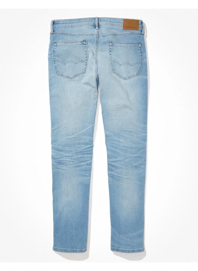 American Eagle - AE AirFlex+ بنطال جينز أصلي مستقيم - Image 1