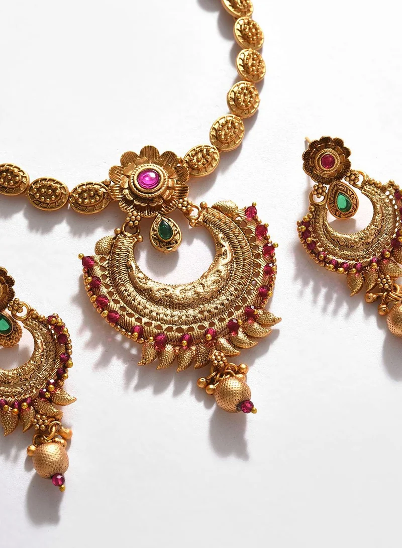 SOHI Green Stones-Studded Quirky Choker Artificial Jewellery Set