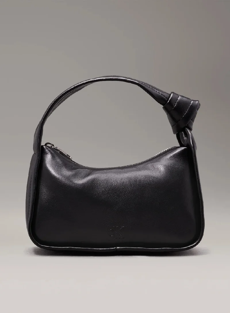 كالفن كلاين جينز شنطة يد صغيرة