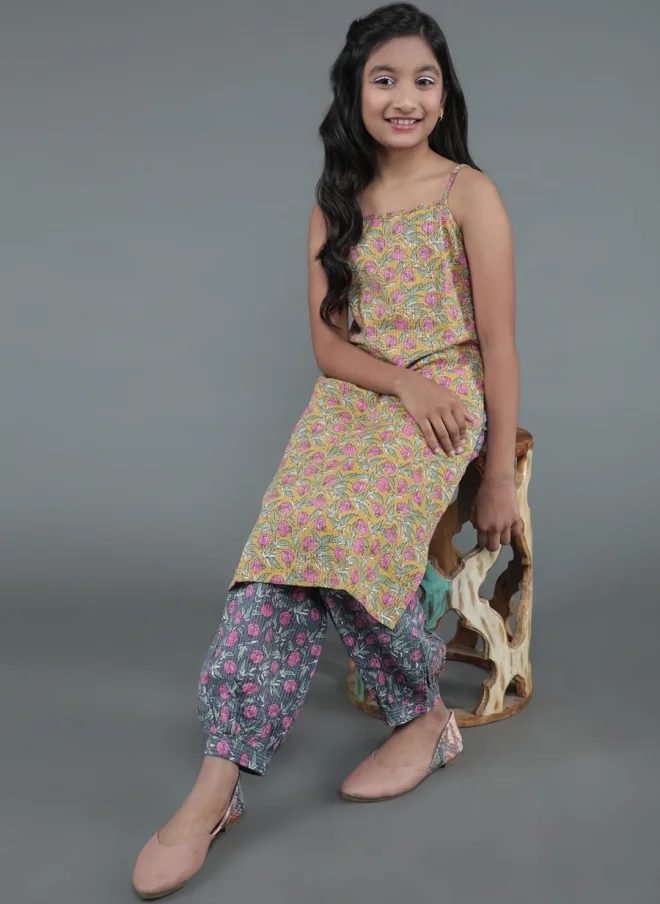 AKS Mustard Floral Printed Kurta Set For Girls
