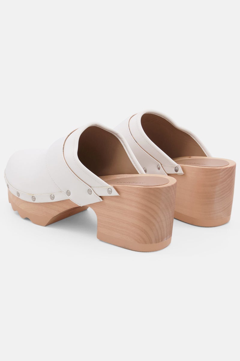 AEROSOLES أحذية نسائية جلدية سهلة الارتداء، بيضاء - Image 2