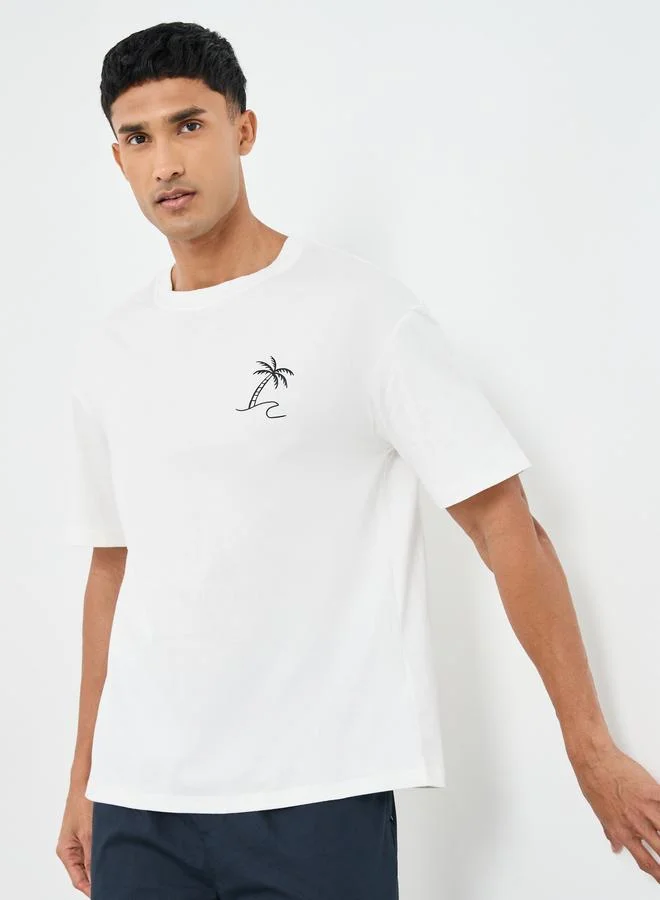 Styli Styli Men Oversized Minimal Graphic Print T-Shirt